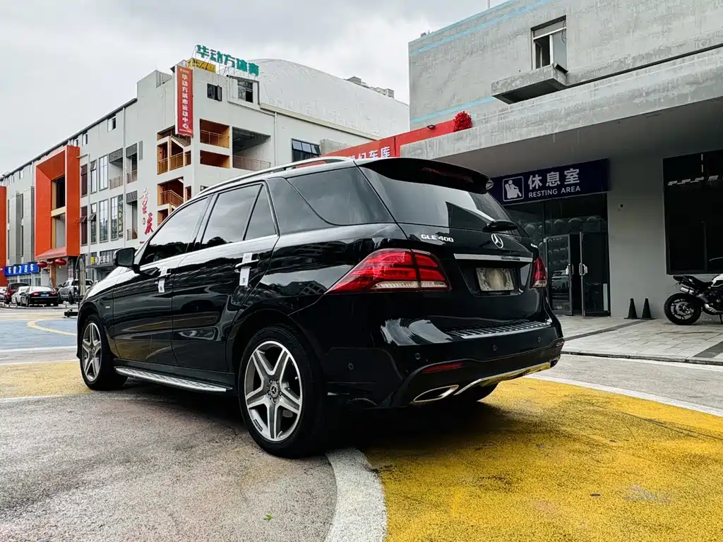 Mercedes-Benz GLE 2018 — фото 8