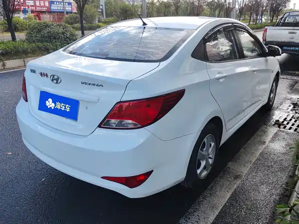 Hyundai Accent 2016