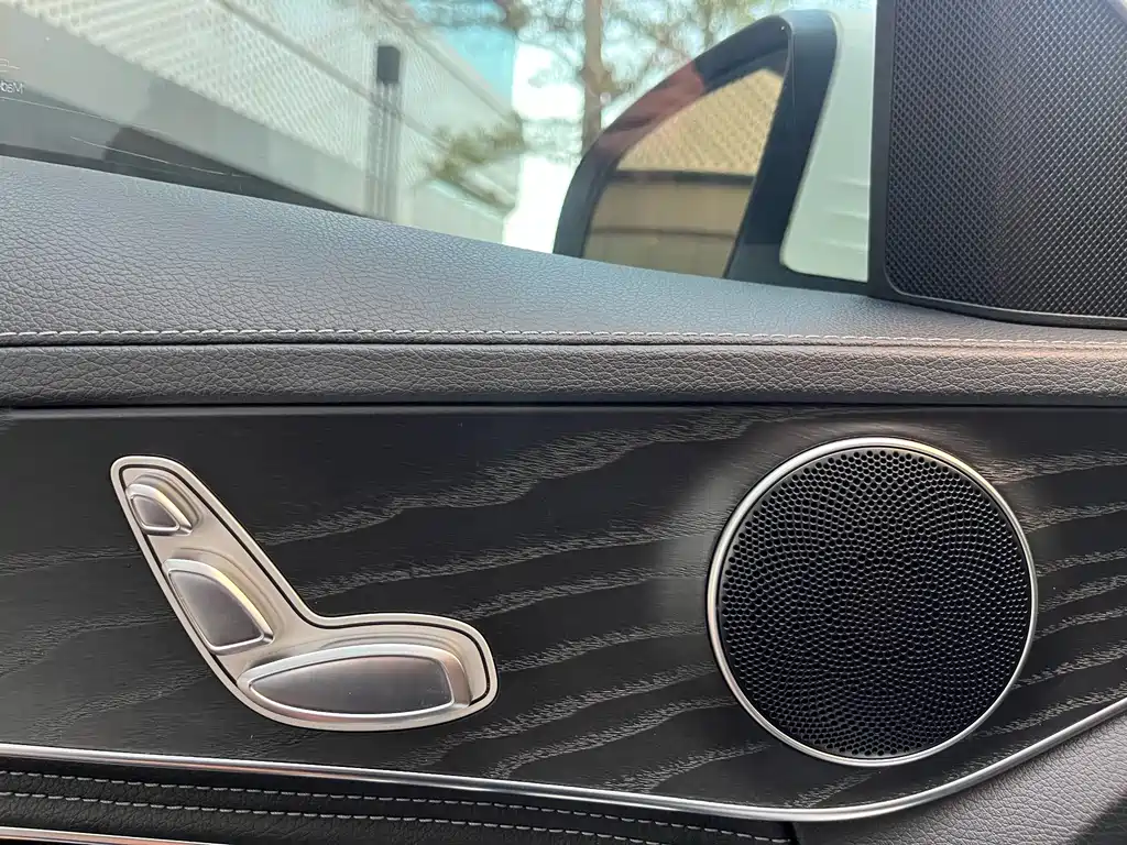 Mercedes-Benz C-Class 2018 — фото 17