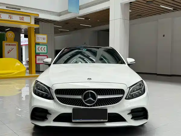 Mercedes-Benz C-Class 2021