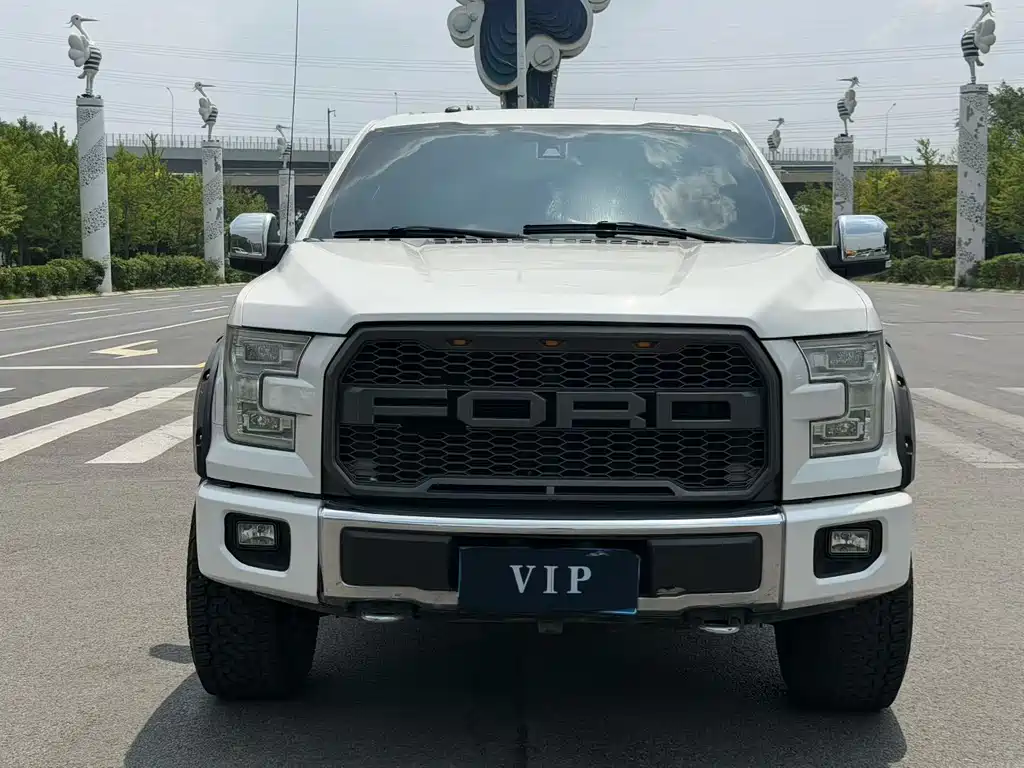 Ford F-150 Raptor 2017