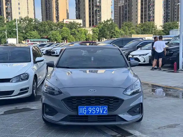 Ford Focus 2019