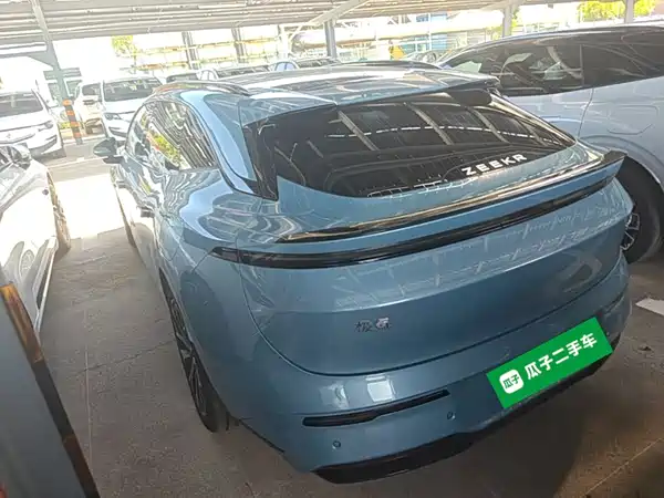 Zeekr 007GT 2025