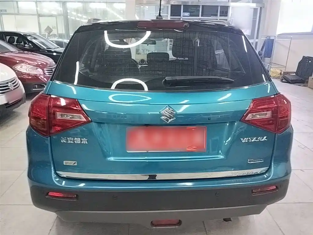 Suzuki Vitara 2016 — фото 6