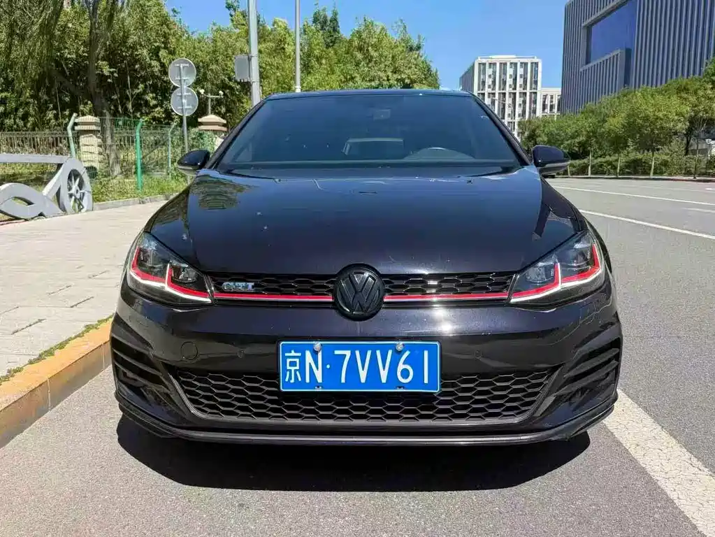 Volkswagen Golf GTI 2019