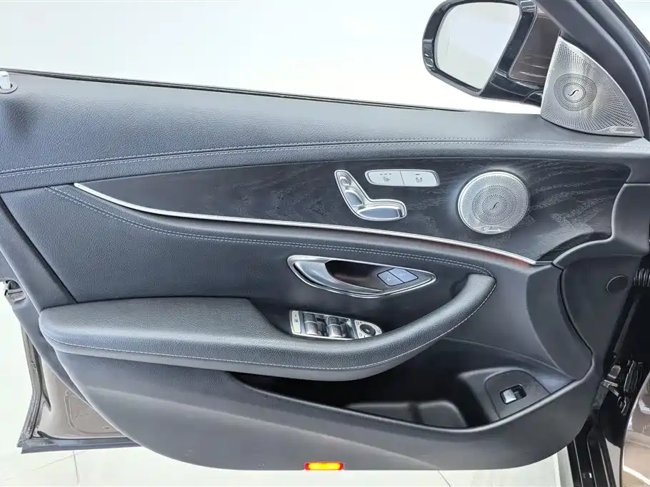 Mercedes-Benz E-Class 2018