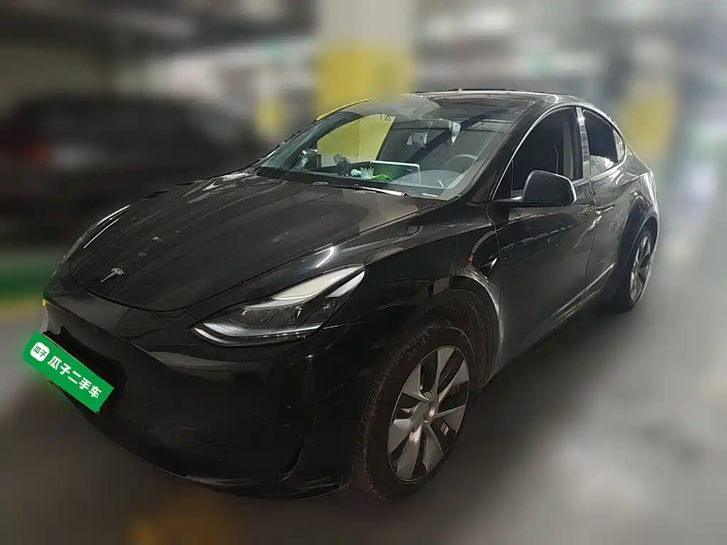 Tesla Model Y 2023 — фото 1