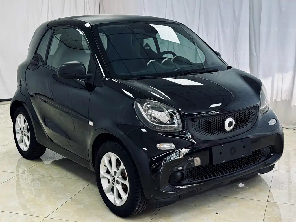 smart fortwo 2016 — фото 19