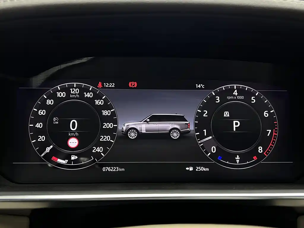Land Rover Range Rover 2021 — фото 19