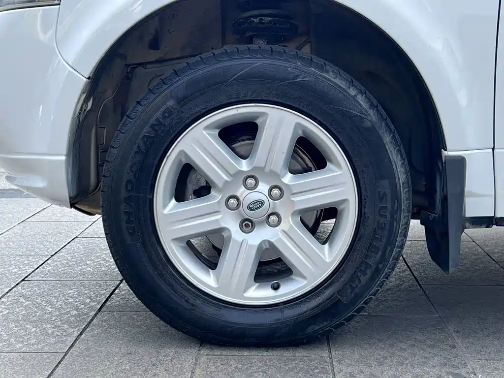 Land Rover Freelander 2 2014 — фото 19