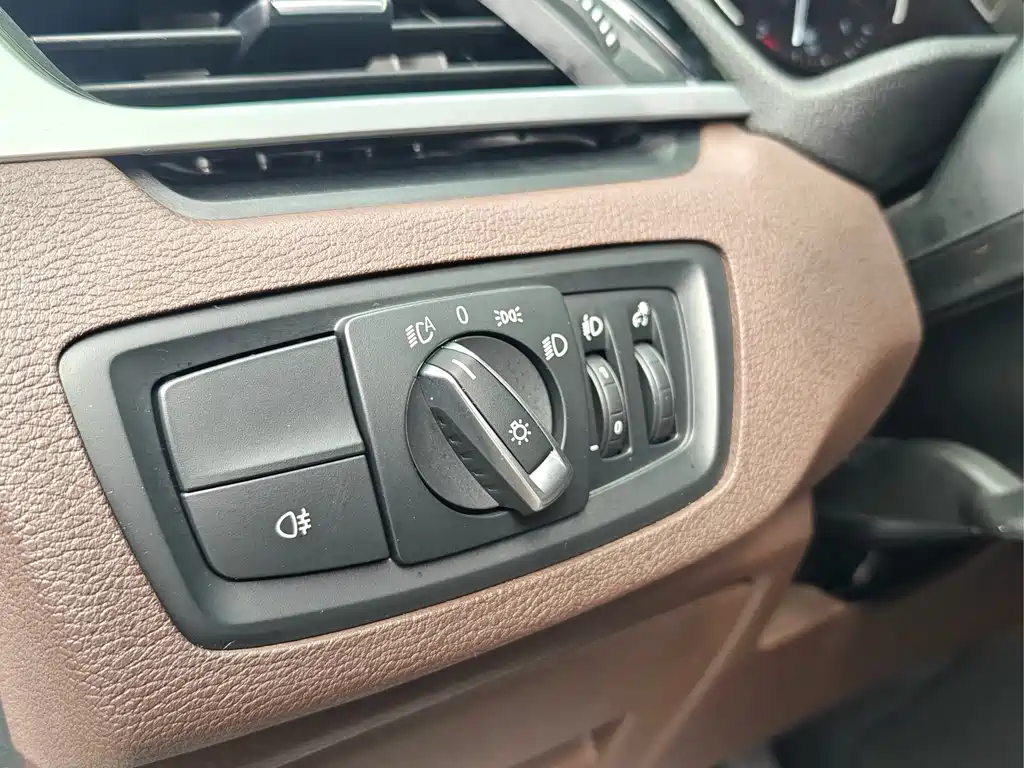 BMW X1 2023 — фото 18