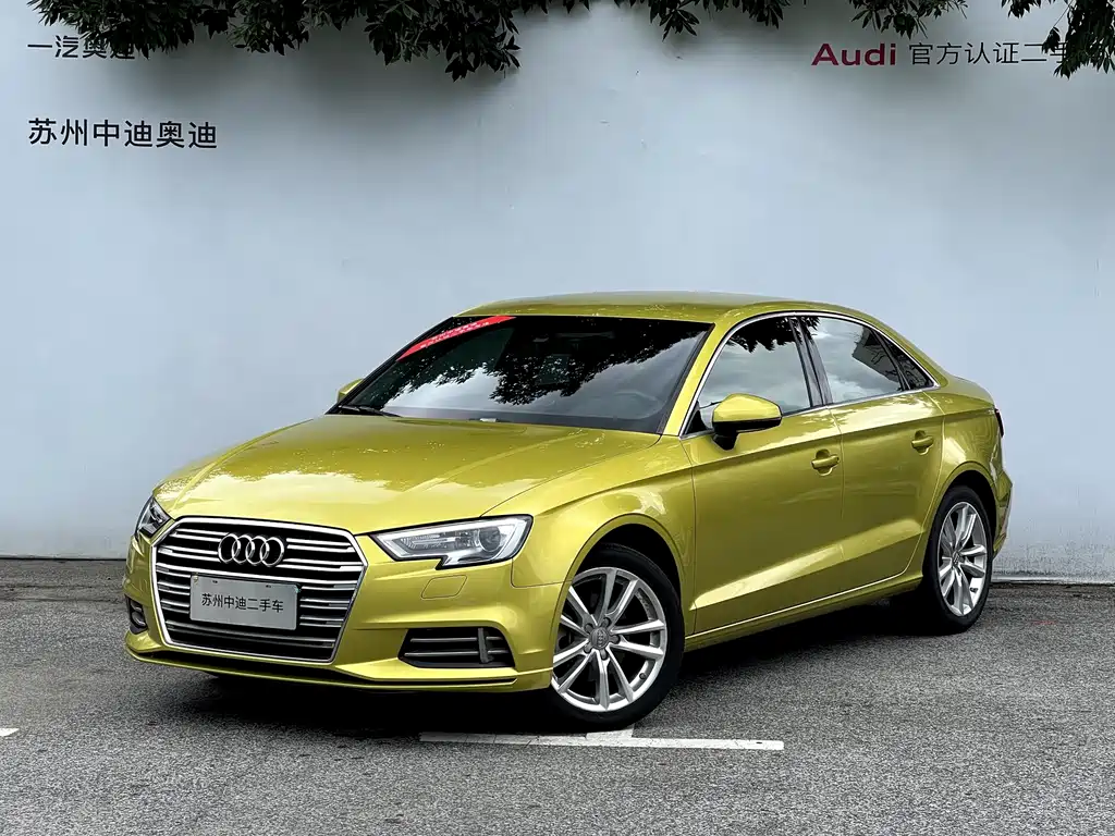 Audi A3 2017 — фото 1