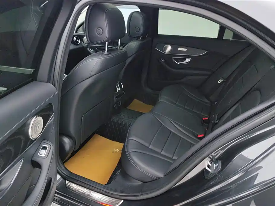 Mercedes-Benz C-Class 2020 — фото 11