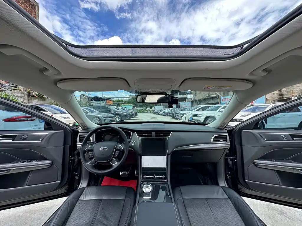 Ford Taurus 2021 — фото 10