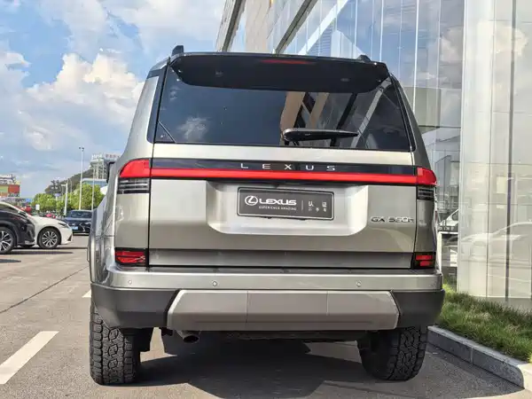Lexus GX 2025