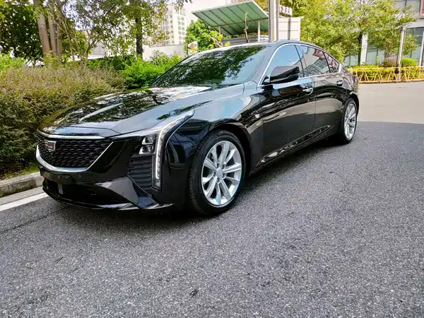 Cadillac CT5 2025