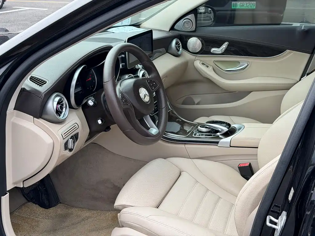 Mercedes-Benz C-Class 2016