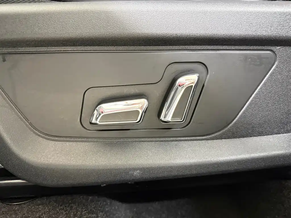 Jetour X70 PLUS 2023 — фото 16
