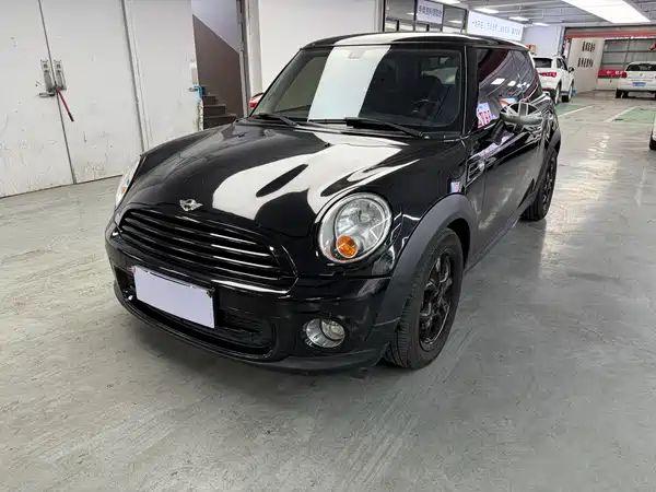 MINI 2012