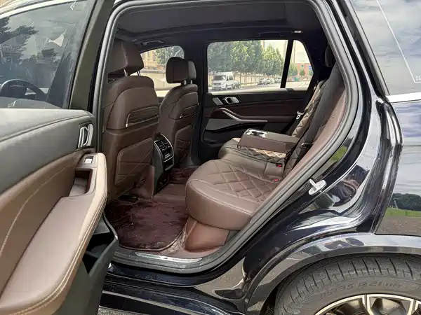BMW X5 2023