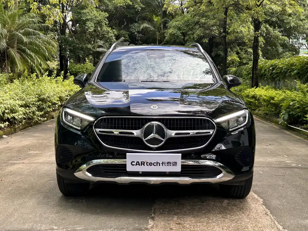 Mercedes-Benz GLC 2023