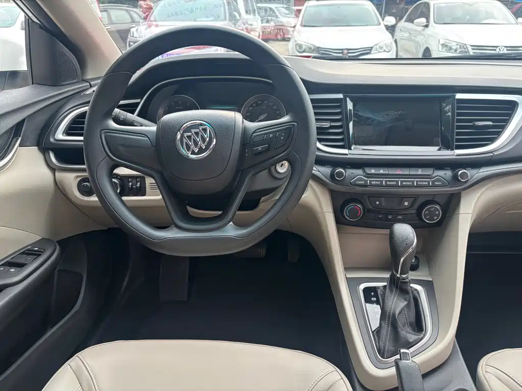 Buick Excelle 2016 — фото 10
