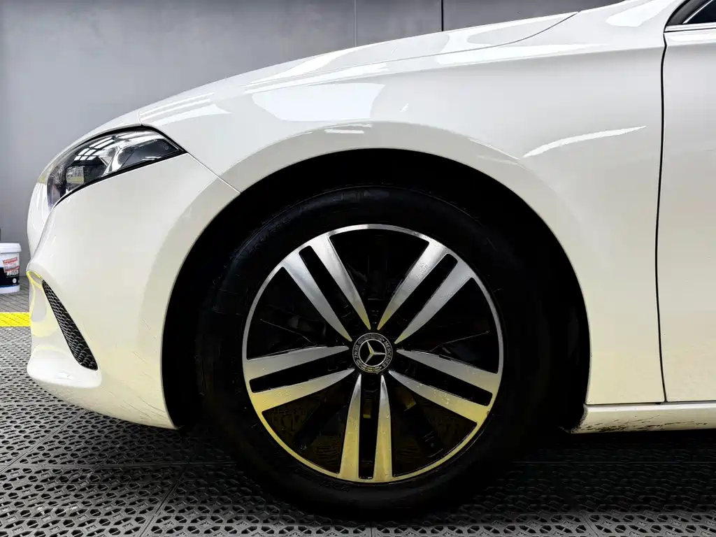 Mercedes-Benz A-Class 2021 — фото 8