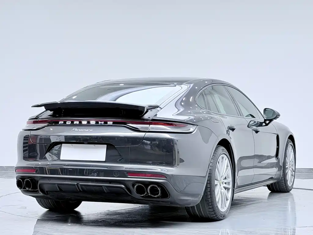 Porsche Panamera 2022 — фото 28
