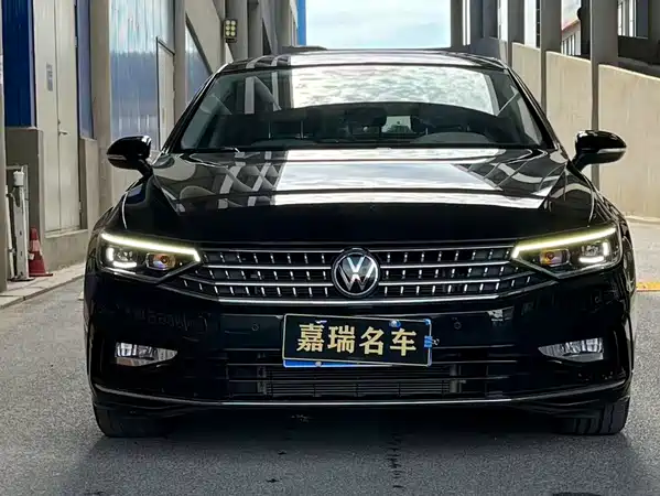 Volkswagen Magotan 2023
