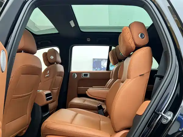 Li Auto L8 2023