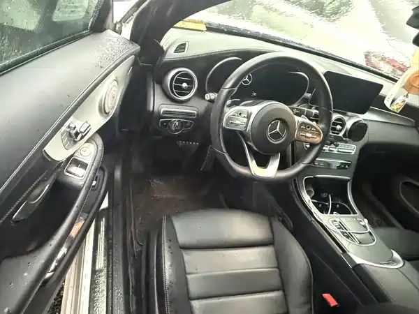 Mercedes-Benz C-Class 2021