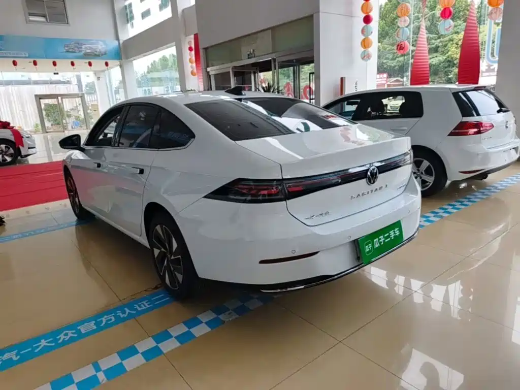 Volkswagen Sagitar 2026