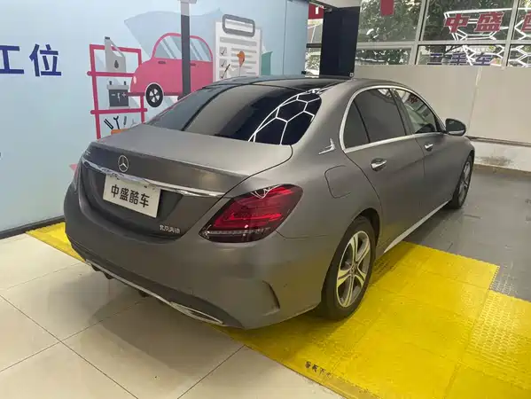 Mercedes-Benz C-Class 2021