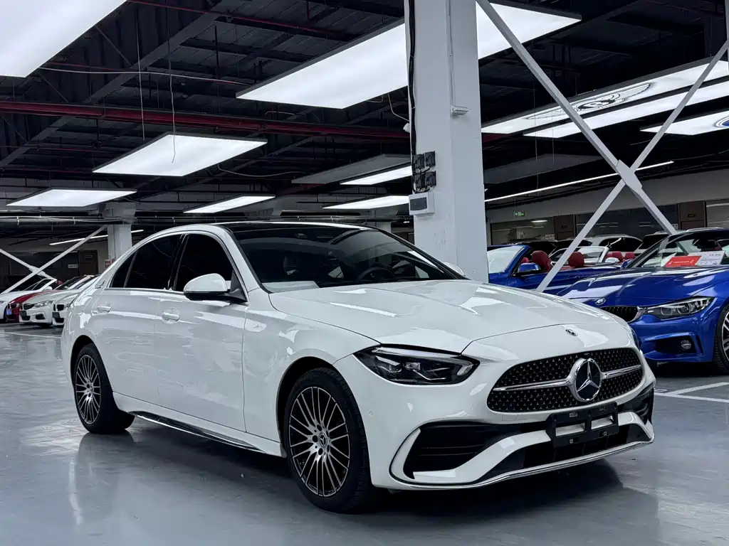 Mercedes-Benz C-Class 2023