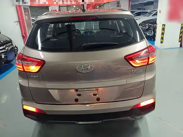 Hyundai ix25 2015