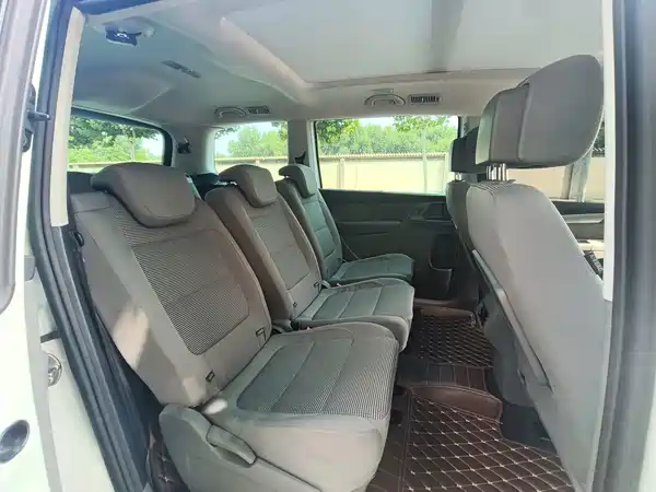 Volkswagen Sharan 2015