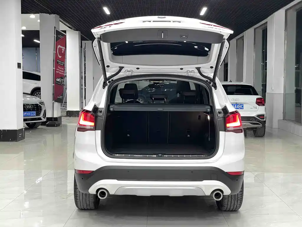 BMW X1 2023 — фото 15