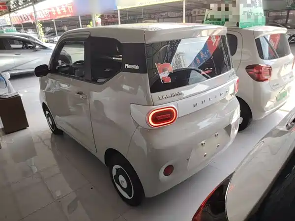Wuling Hongguang MINIEV 2025