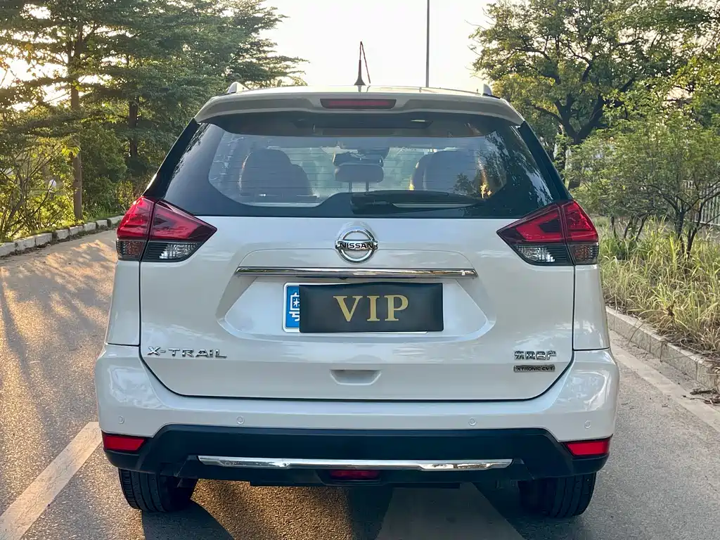 Nissan X-Trail 2019 — фото 10
