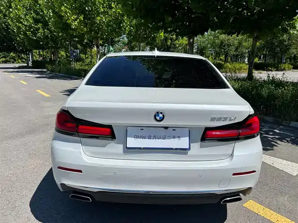 BMW 5 Series 2023