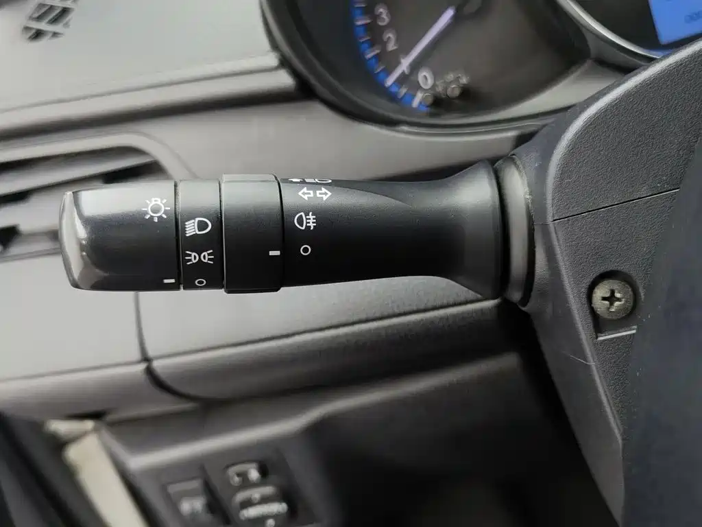 Toyota Vios FS 2018 — фото 21