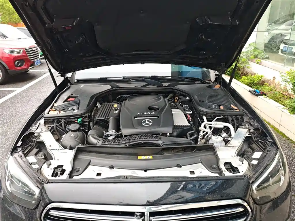Mercedes-Benz E-Class New Energy 2022 — фото 13