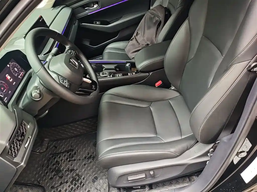 Honda Accord 2024 — фото 15
