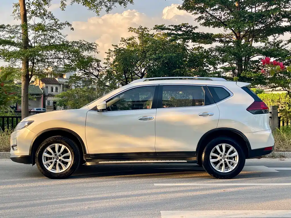 Nissan X-Trail 2019 — фото 8