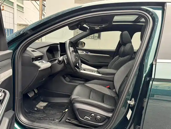 Geely Xingrui 2023