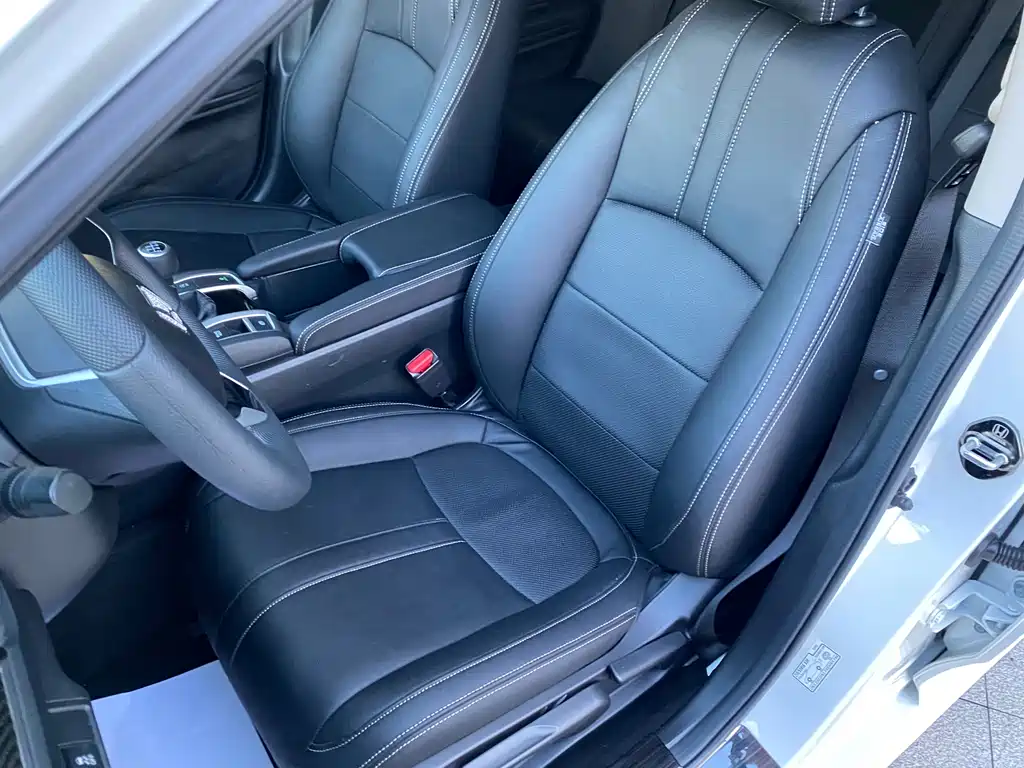 Honda Civic 2022 — фото 11
