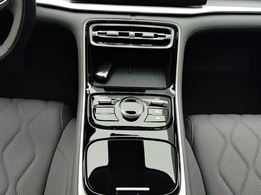 Geely Galaxy A7 EM 2025 — фото 16