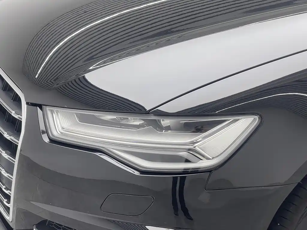 Audi A6L 2018 — фото 18