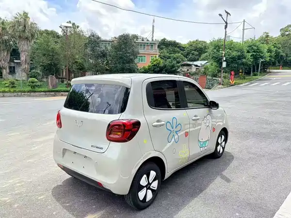 Wuling Hongguang MINIEV 2025