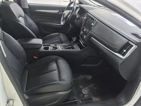 Roewe i6 Classic 2018